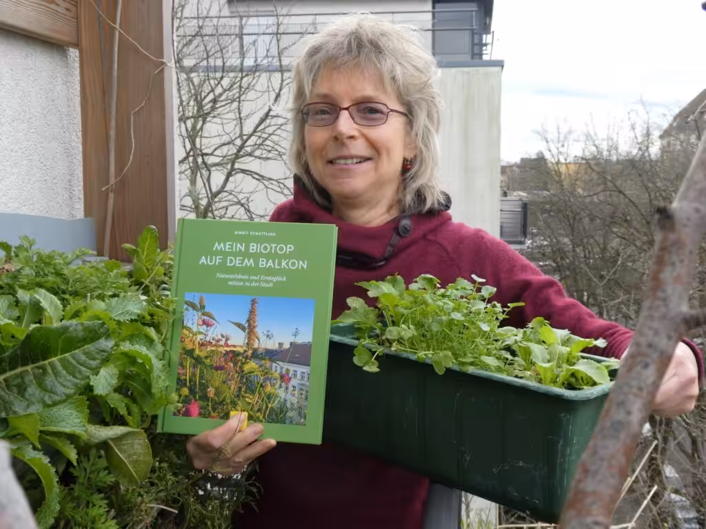 Die Autorin und Balkonbotschafterin organisiert einen weiteren Online Bio-Balkon-Kongress zum biologischen Gärtnern auf kleinem Raum.
