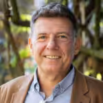 Dr. Johannes Eisenbach spricht beim Online Bio-Balkon-Kongress zum Humusaufbau.