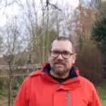 Der Diplom-Permakultur-Designer und Tutor an der »Permakultur Akademie Deutschland« Andreas Telkemeier spricht beim Online Bio-Balkon-Kongress zu Permakultur in der Stadt.