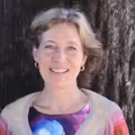 Dr. Marianne Ruoff spricht beim Online Bio-Balkon Kongress zur Heilkraft des Löwenzahnes und leckeren Zubereitungsformen.