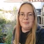 Die Hortus-Gärtnerin Sarah Beck spricht beim Online Bio-Balkon-Kongress