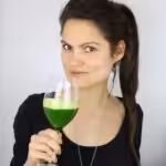 Die Microgreen-Farmerin Jacqueline Hütter von Seebutler stellt beim Online Bio-Balkon-Kongress den Kurs zum Anbau von Microgreens vor.