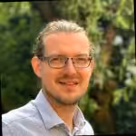 Gründach-Berater Christopher Specht spricht beim Online Bio-Balkon-Kongress